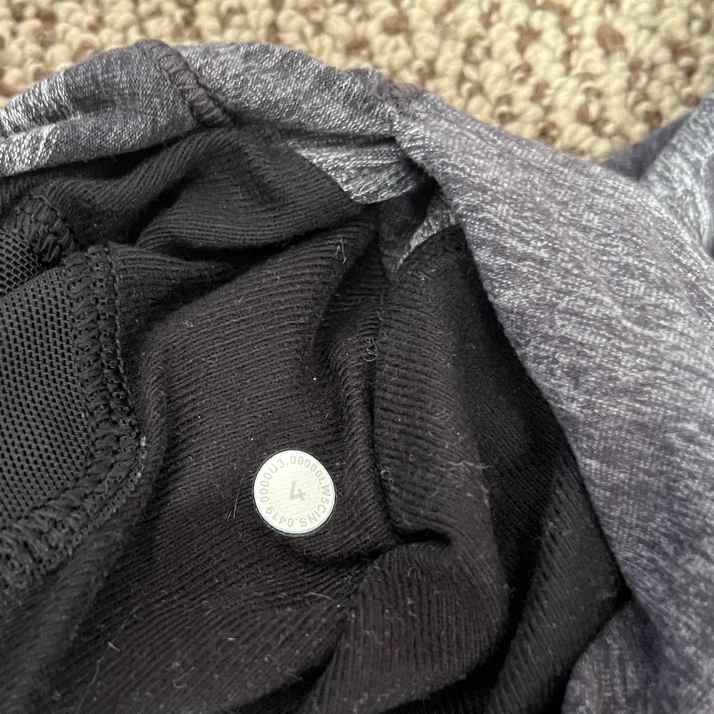 Lululemon camo joggers - Picture 3 of 7